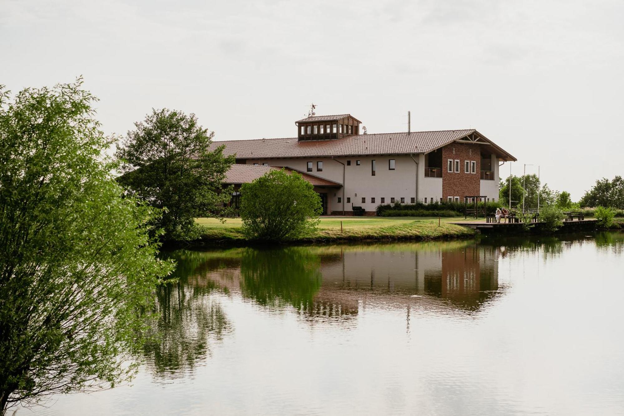 Hotel Golf Resort Olomouc Dolany  Exterior photo
